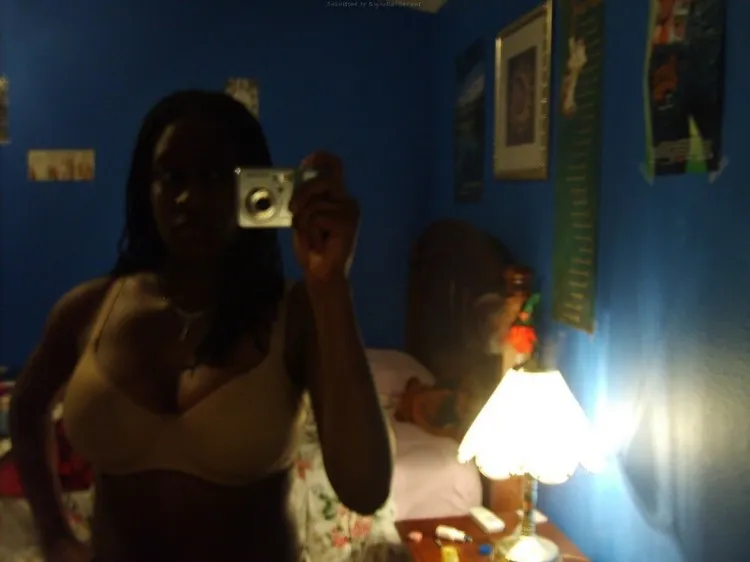 Фотосессия Эротика грудастой негритянки